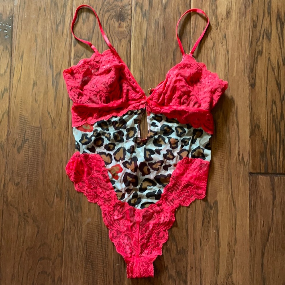Victoria’s Secret lingerie red with cheetah print thong one-piece size S
